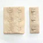 ZAPIĘCIE do biustonosza TRÓJRZĘDOWE BEŻOWE