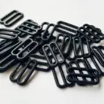 Regulator do ramiączek  14mm CZARNY