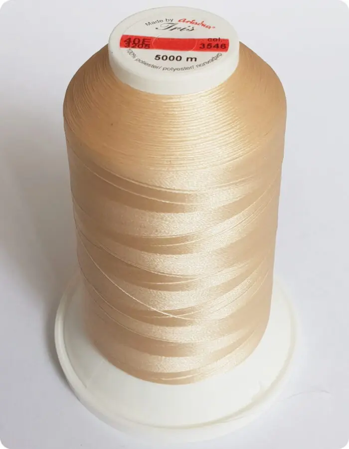 NICI IRIS 40E DO HAFTU MASZYNOWEGO 5000m, nr 3546 - jasny beż