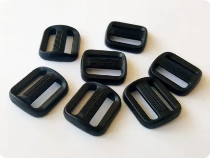 REGULATOR PRZESUWNY PLASTIKOWY 20mm