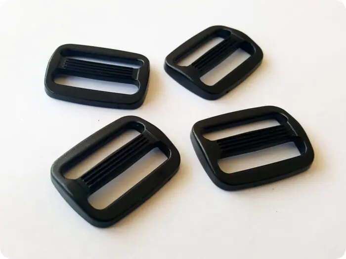 REGULATOR PRZESUWNY PLASTIKOWY 25mm