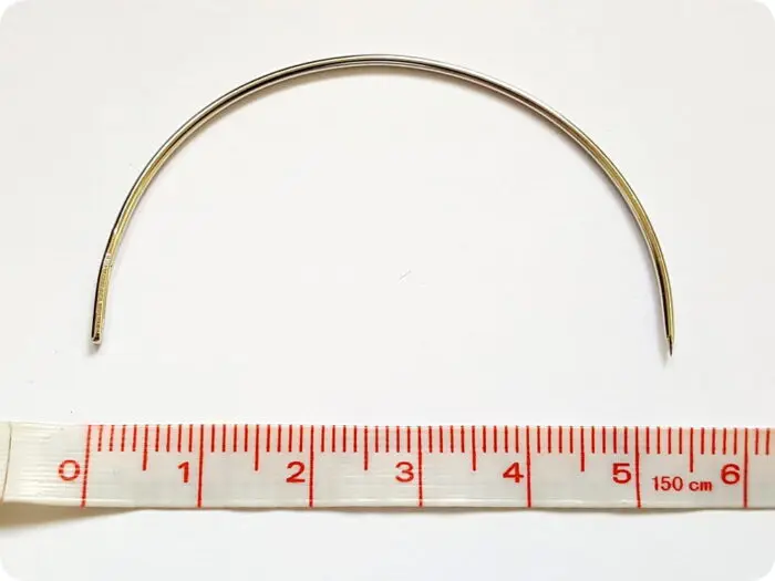 ZESTAW IGIEŁ TAPICERSKICH PÓŁOKRĄGŁYCH WYGIĘTYCH - 5 SZTUK