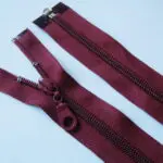 ZAMEK ŻYŁKOWY 83cm SPIRALA #5 - BORDOWY