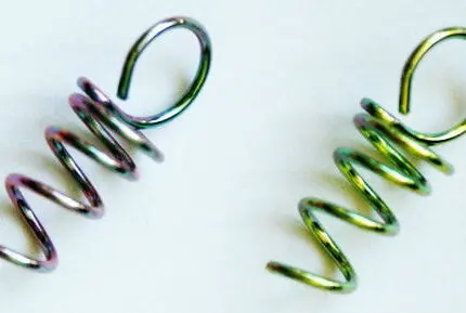 ZAWIESZKI DO BOMEK MULTICOLOR sprężynka