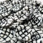 GUZIKI NA DZIURKI 28mm (GU86) 1szt