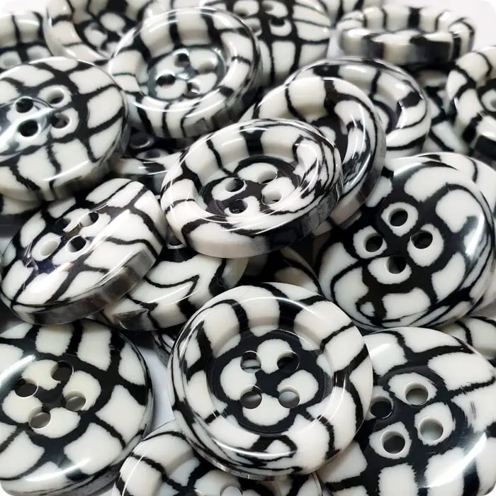 GUZIKI NA DZIURKI 28mm (GU86) 1szt