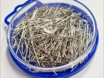 Bardzo ostre szpilki krawieckie 26mm