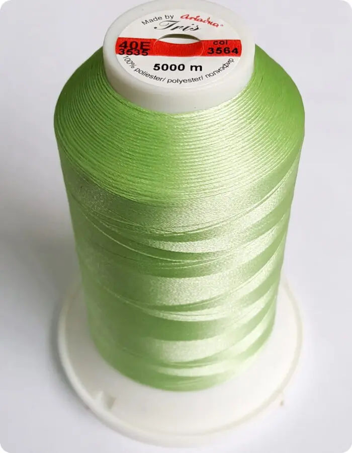 NICI IRIS 40E DO HAFTU MASZYNOWEGO 5000m, nr 3564 - seledynowe