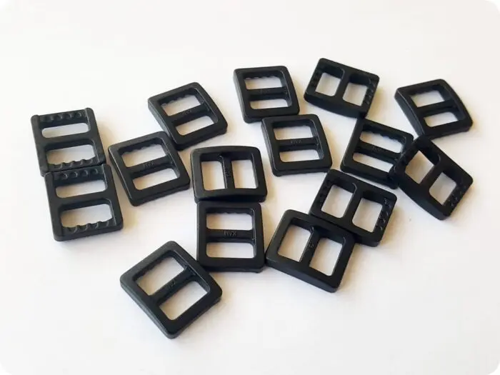 REGULATOR PRZESUWNY PLASTIKOWY 10mm