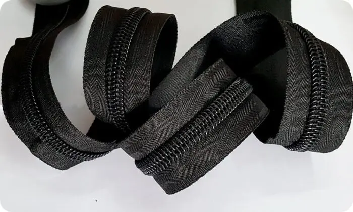 ZAMEK taśma suwakowa 10mm CZARNA na metry