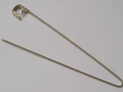 AGRAFKA DO NABIERANIA OCZEK 13,8 cm METALOWA PONY