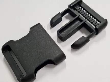 Czarna klamra PLASTIKOWA 40mm opakowanie 50szt