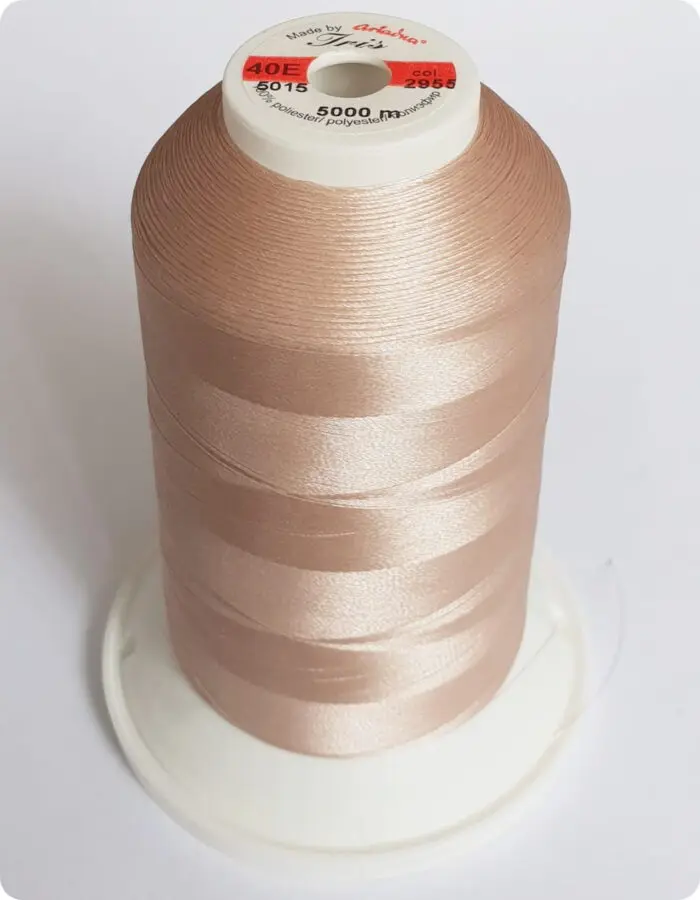 NICI IRIS 40E DO HAFTU MASZYNOWEGO 5000m, nr 2955 - różowy beż