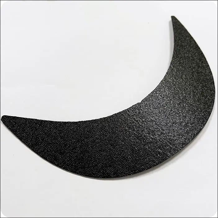 daszek-do-czapki-profilowany-45mm Daszek do czapki profilowany 45mm