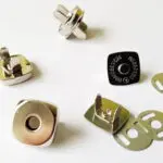 ZAPIĘCIE do TOREBEK NA MAGNES 14mm - SREBRNE  KWADRATOWE