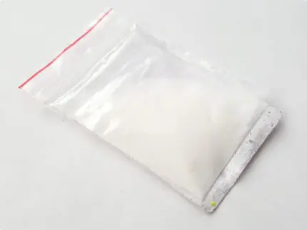 KLEJ DO TKANIN W PROSZKU 4 g