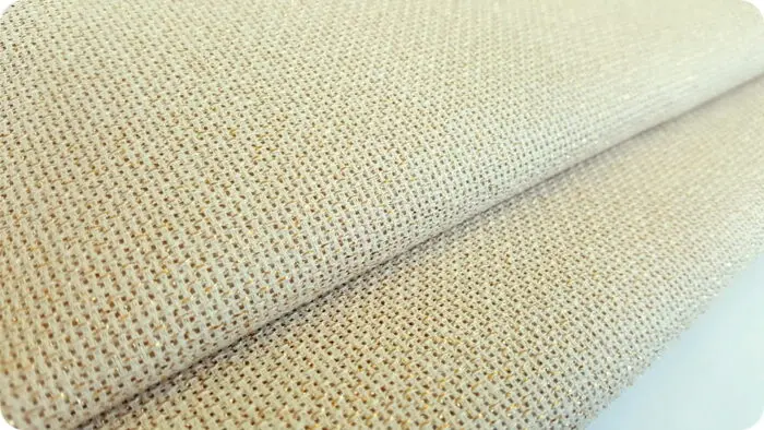 KANWA TKANINA DMC 14-tka ZE ZŁOTĄ NITKĄ - szer. 55 cm