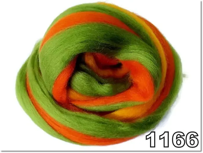 WEŁNA CZESANKOWA MULTICOLOR