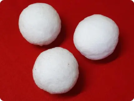 POMPON BIAŁY 50 mm (P-5) 1 sztuka