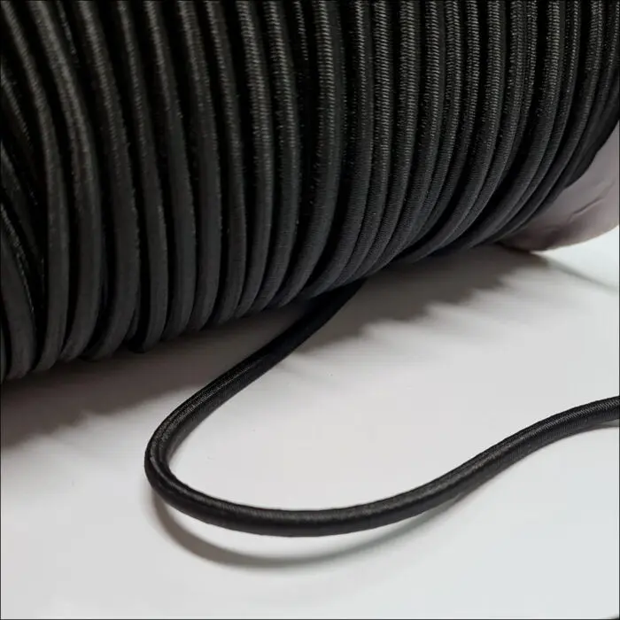 Guma okrągła CZARNA 4mm