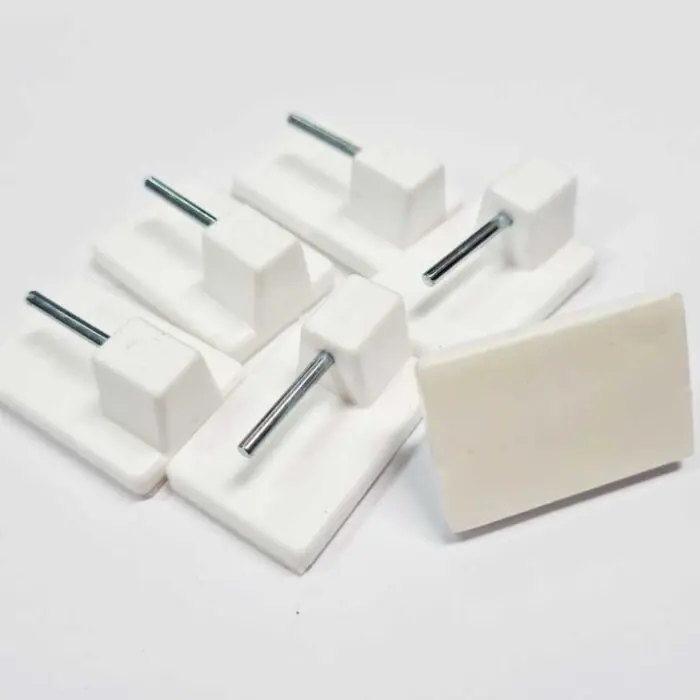 Haczyk samoprzylepny do zazdrostek