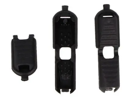 Końcówki do sznurków zaciskowe plastikowe