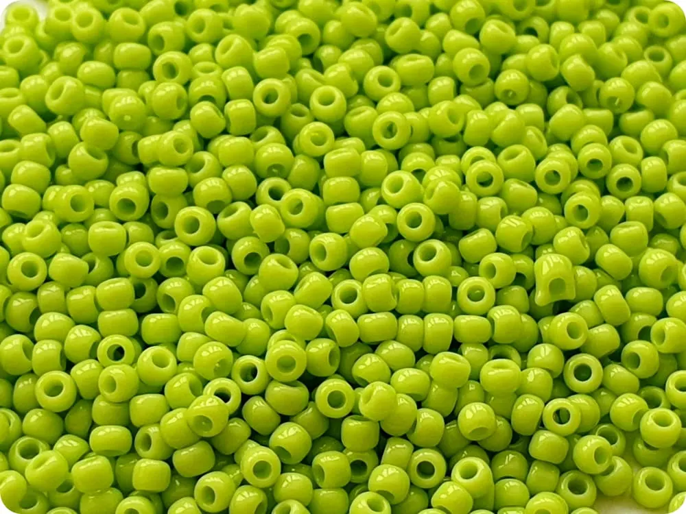 koraliki-toho-11-0-opaque-sour-apple-44-10g KORALIKI TOHO 11/0 OPAQUE sour apple (44) 10g