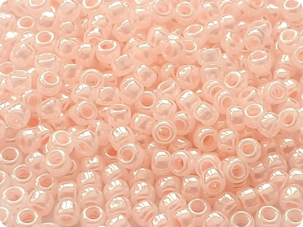 koraliki-toho-8-0-ceylon-innocent-pink-145-10-g KORALIKI TOHO 8/0 CEYLON innocent pink (145) 10 g