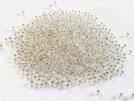 KORALIKI TOHO 8/0 SILVER LINED crystal (21) 10g