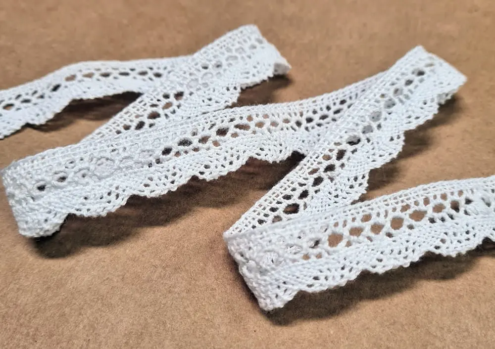 koronka-bawelniana-15mm-biala-c062 Koronka bawełniana 15mm BIAŁA (C062)