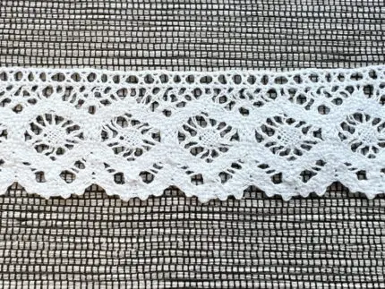 Koronka bawełniana 37mm BIAŁA (S09)