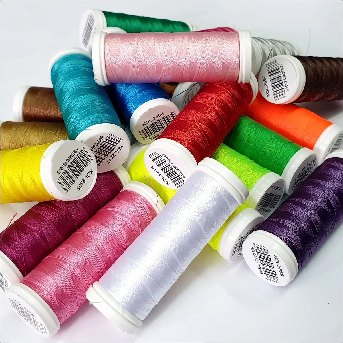 nici-iris-40n-do-haftu-maszynowego-260-m NICI IRIS 40N do HAFTU MASZYNOWEGO - 260 m