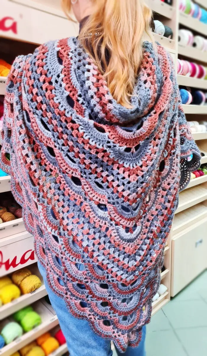 Ręcznie Robiona CHUSTA XXL (B)