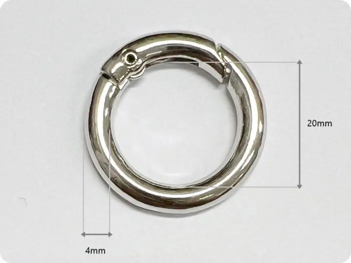 Szekle metalowe otwierane