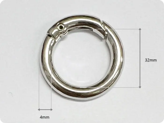 Szekle metalowe otwierane