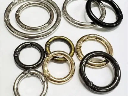 Szekle metalowe otwierane