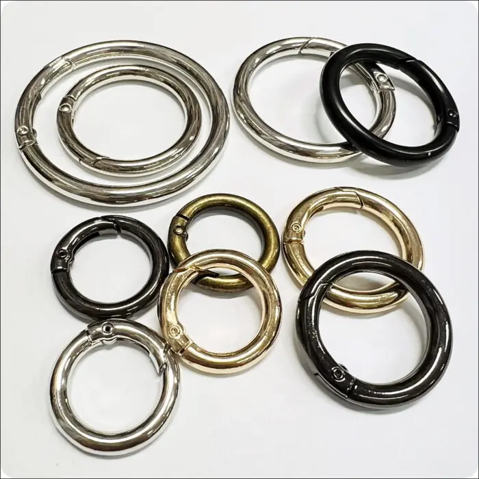 Szekle metalowe otwierane