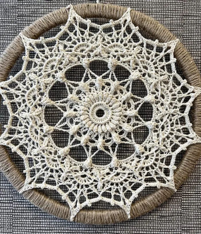 Szydełkowa Obręcz 3D 22cm