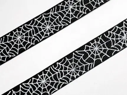 Taśma w PAJĘCZYNKI