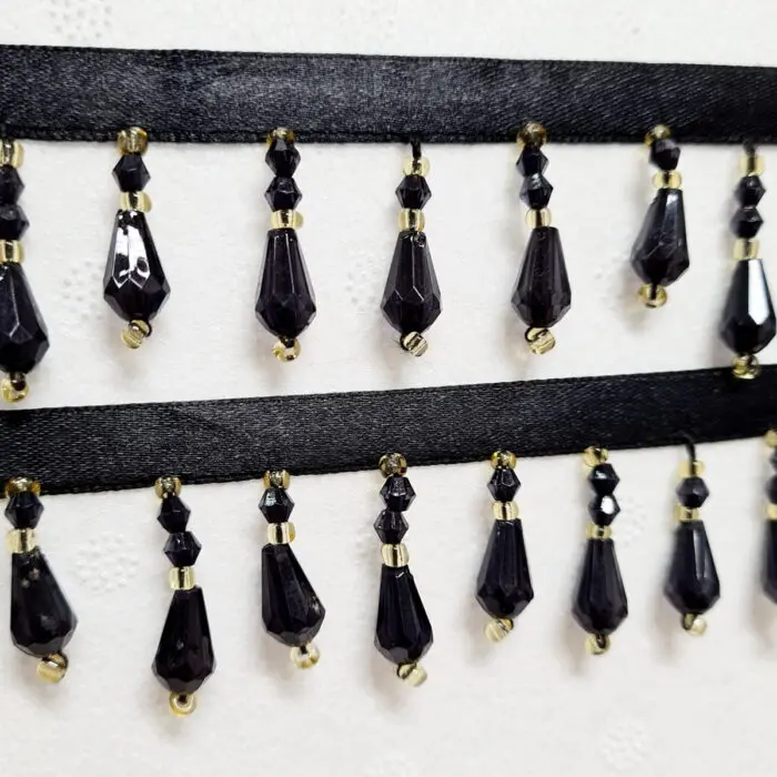 Taśma z koralikami TK-902 - 1m