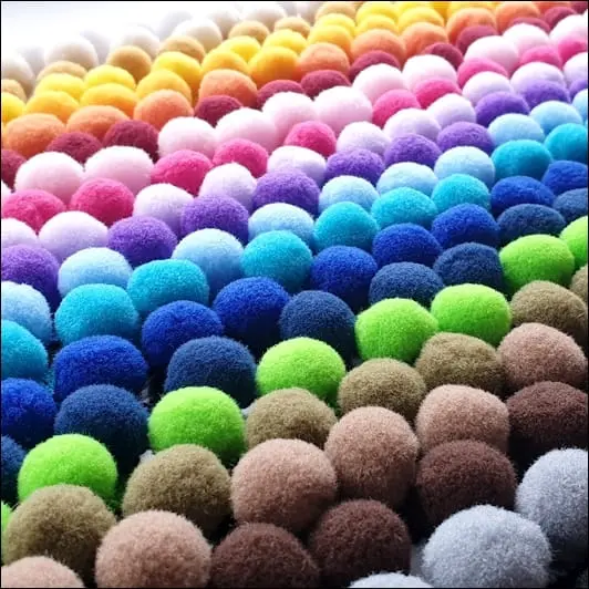 tasma-z-pomponami-4cm-na-metry TAŚMA z POMPONAMI 4cm - na metry