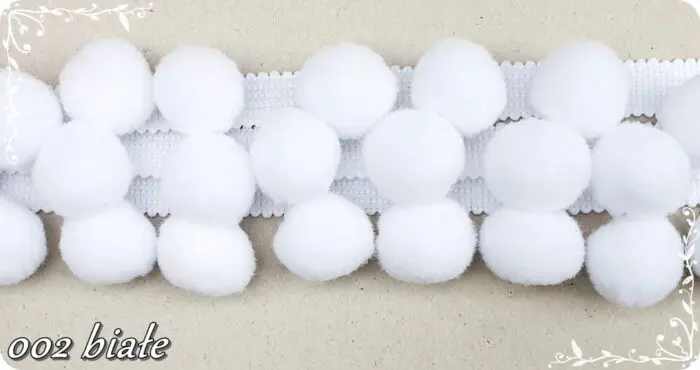 TAŚMA z POMPONAMI 4cm - opakowanie 10 metrów