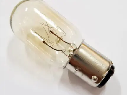 Uniwersalna ŻARÓWKA do maszyn do szycia (101)