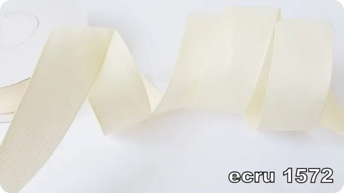 Wstążka taśma RYPSOWA 6mm KRĄŻEK 22m