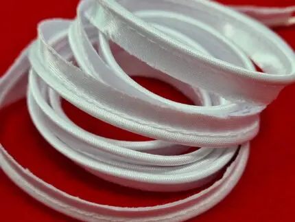 Wypustka atłasowa / satynowa