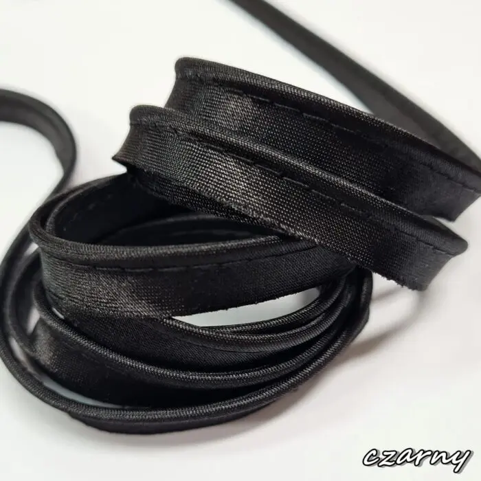 Wypustka atłasowa / satynowa