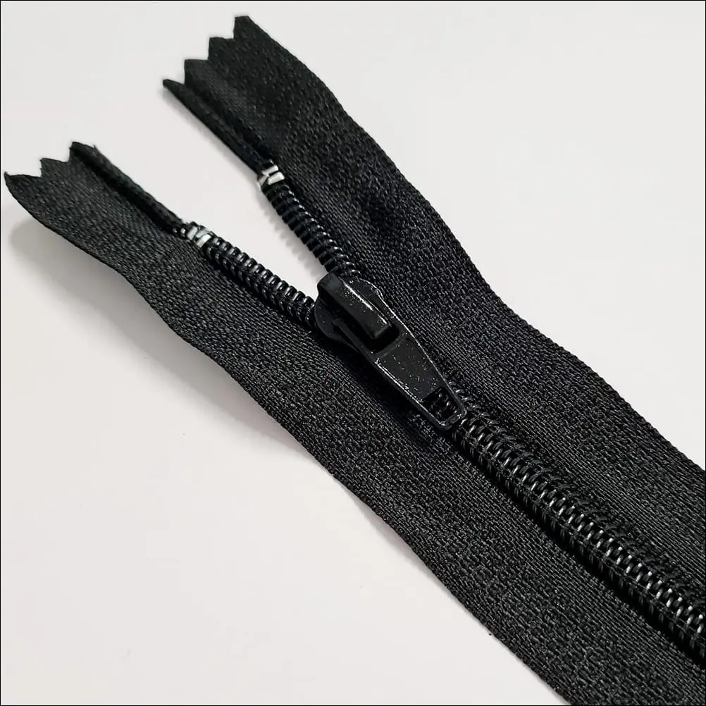 zamek-zylkowy-5mm-spiralny-20cm-czarny Zamek ŻYŁKOWY 5mm (spiralny) 20cm CZARNY