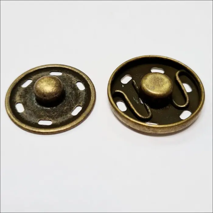 Zatrzaski metalowe 23mm 1szt