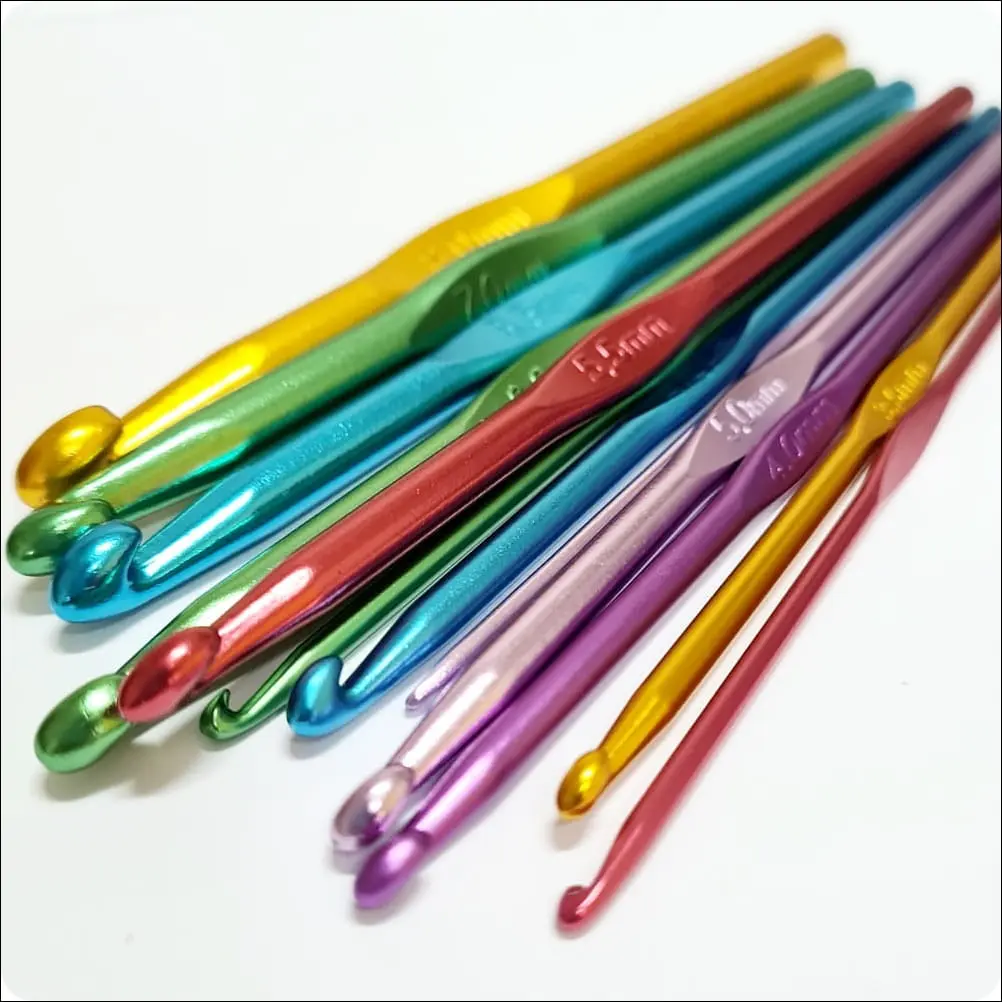 zestaw-kolorowych-szydelek-aluminiowych-od-2-do-8-mm ZESTAW KOLOROWYCH SZYDEŁEK aluminiowych od 2 do 8 mm