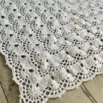 Ręcznie Robiona Chusta Ecru